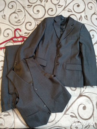 Костюм школьный (брюки, жилет, пиджак)