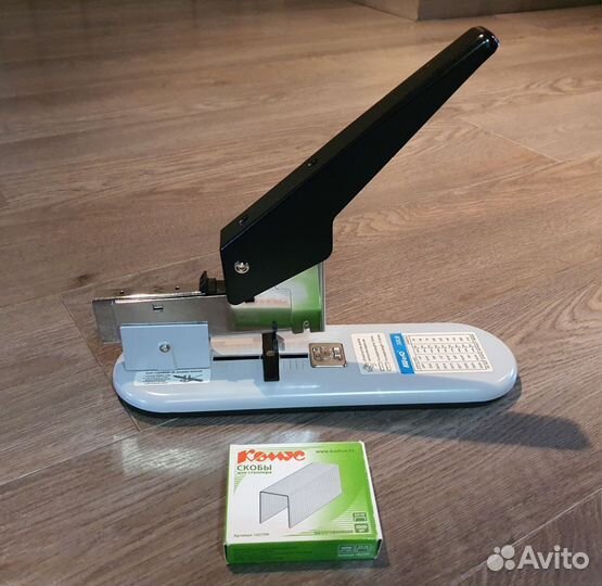 Степлер KW trio