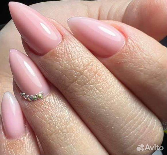 Маникюр,наращивание ногтей