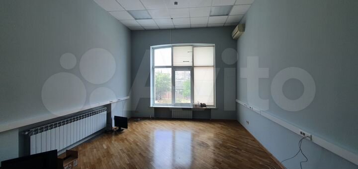 Офис с ремонтом и кабинетами, 2 этаж, 345 м2