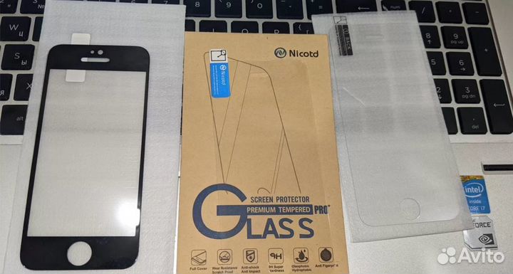 Чехлы и защитные стекла на iPhone 5