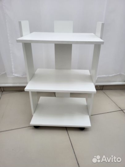 Косметологическая тележка (этажерка на колесиках)