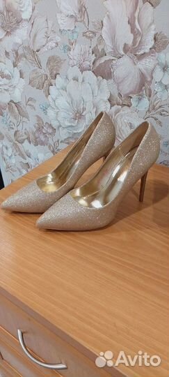 Продам туфли