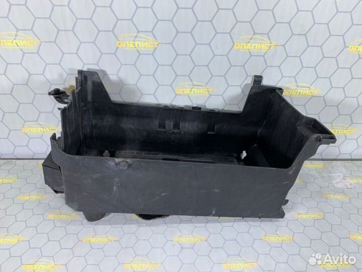 Крепление аккумулятора Opel Insignia A A20DTH