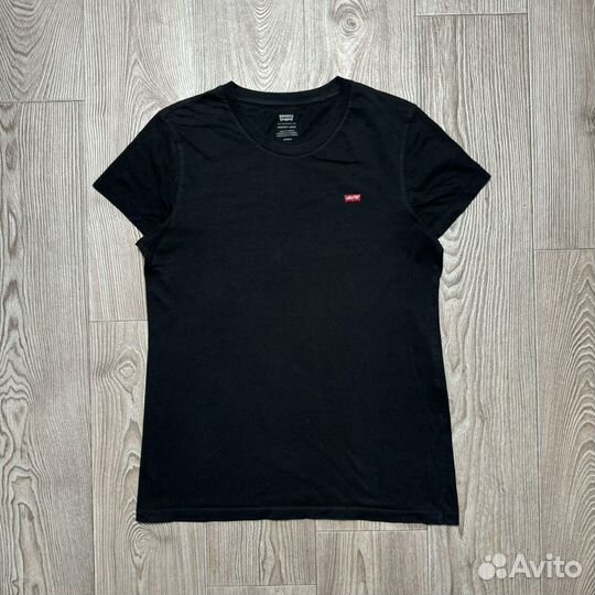 Футболка Levis