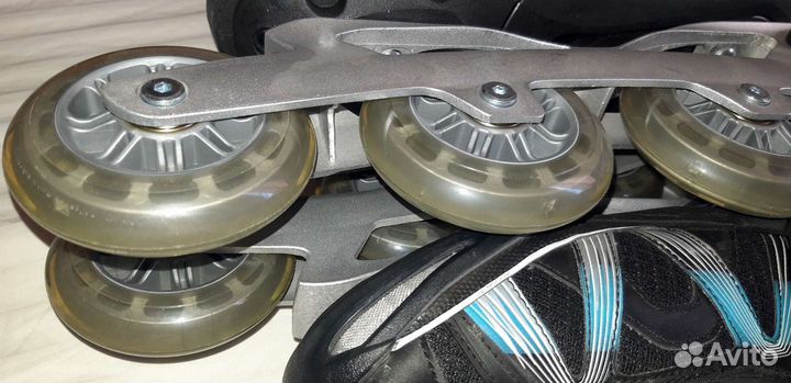 Роликовые коньки