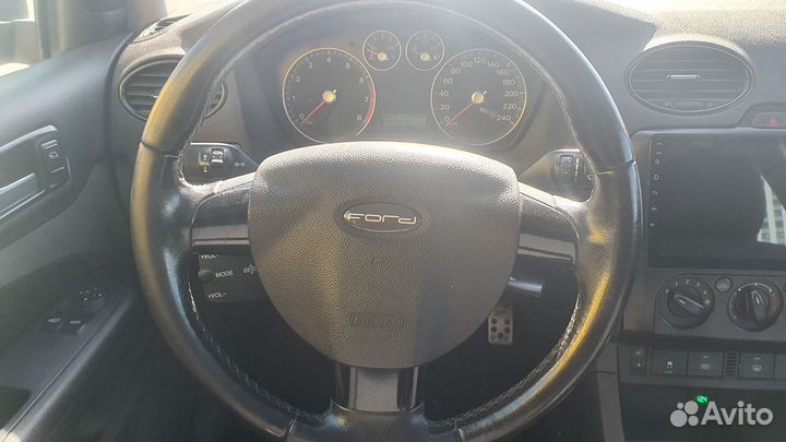 Ford Focus 2.0 МТ, 2006, 230 000 км