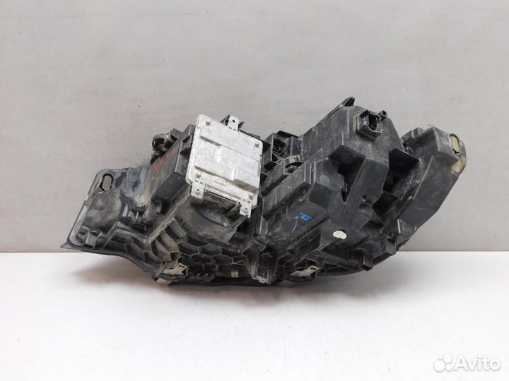 Фара правая BMW 3-Series