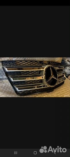 Решетка радиатора Mercedes GL 164 grand edition