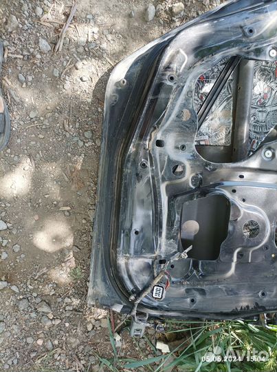 Дверь Mitsubishi Lancer 9