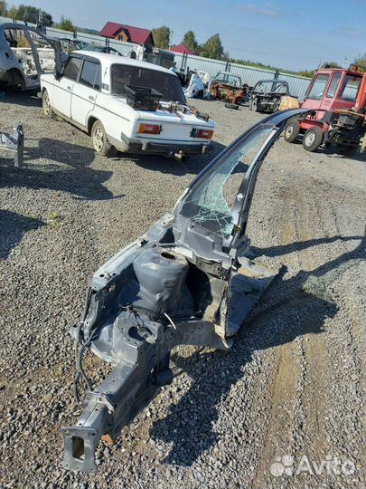 Правая часть кузова Kia Ceed 1