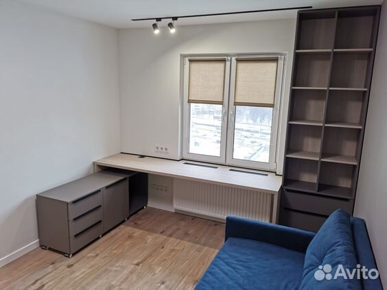 Письменный стол школьный