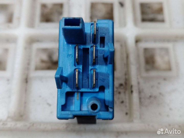 Кнопка корректора фар Audi А6 С4