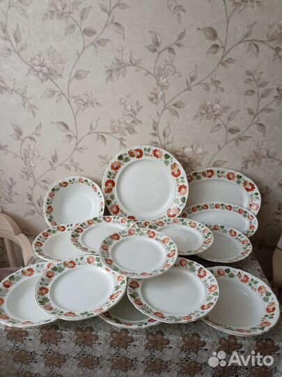 Сервиз столовый зик Конаково1955г Тарелки, блюда