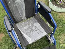 Прогулочная инвалидная коляска складная