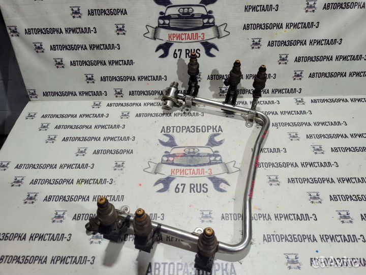 Рампа топливная audi 100 c4 / a6 c4 2.6 / 2.8