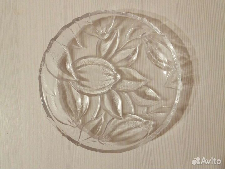 Тарелки стеклянные в упаковке