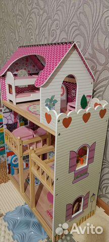 Кукольный домик с мебелью большой