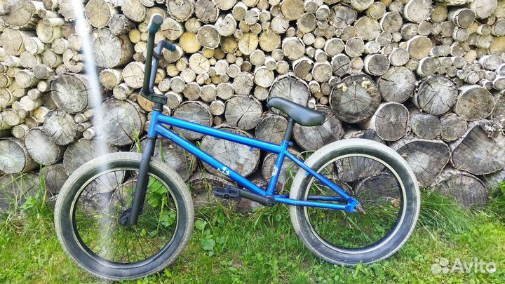 Трюковой велосипед bmx б/у