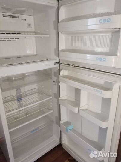 Холодильник LG