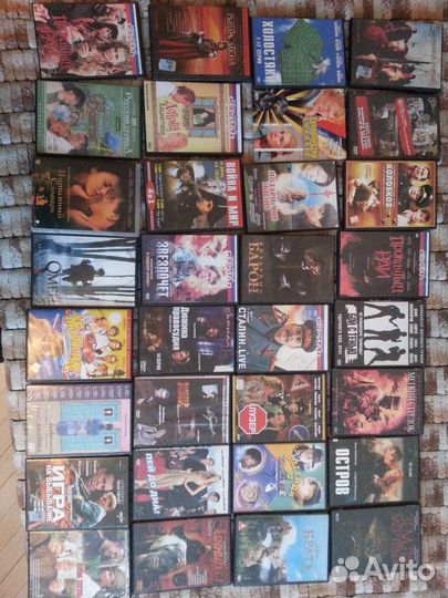 DVD диски с фильмами 80 шт