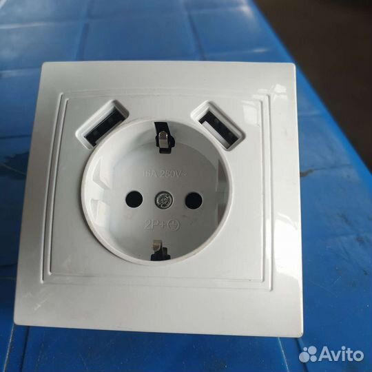 Розетка с usb