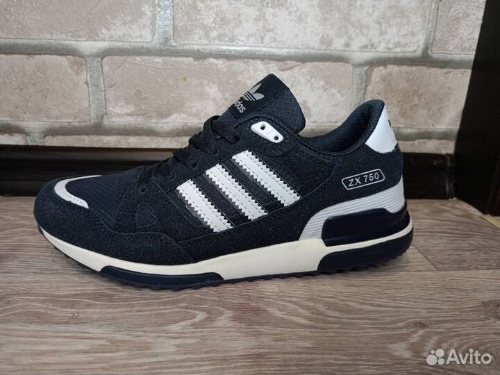 Кроссовки adidas zx 750