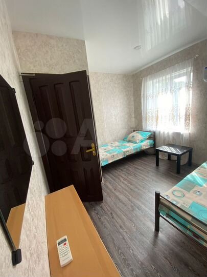 Комната 14 м² в 3-к., 2/2 эт.