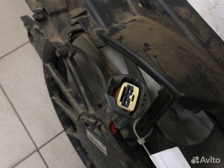 Диффузор с вентилятором Ford Focus 2011-2019