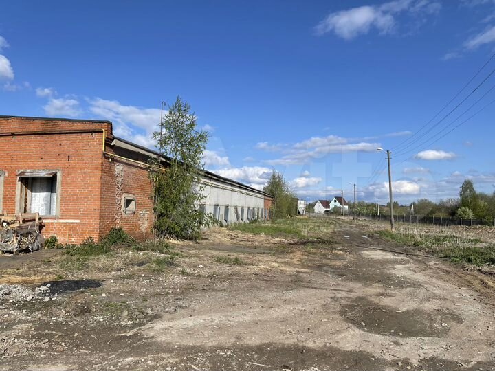 Снять помещение в аренду, 1700 м²