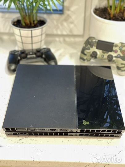 Sony PS4 slim