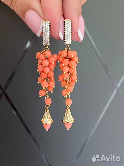 Серьги гроздья с натур.камнями, коралл
