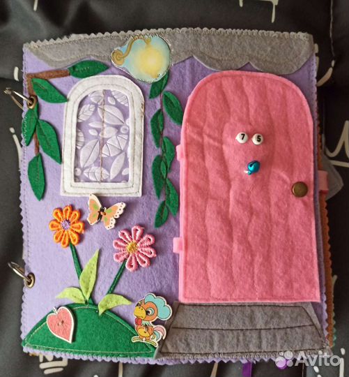 Развивающая книжка из фетра