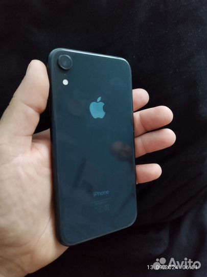 iPhone Xr, 64 ГБ