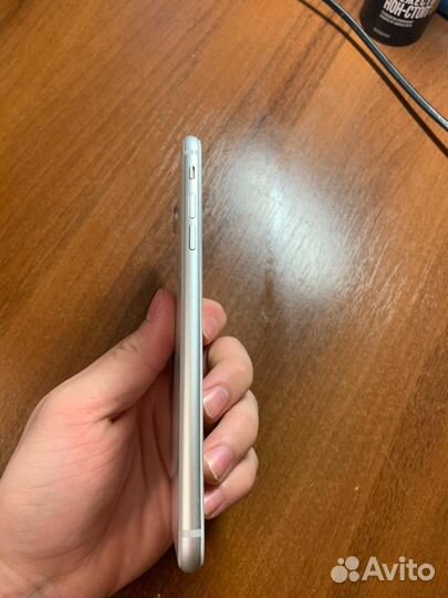 iPhone 8 Plus, 64 ГБ