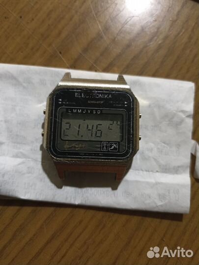 Часы электроника