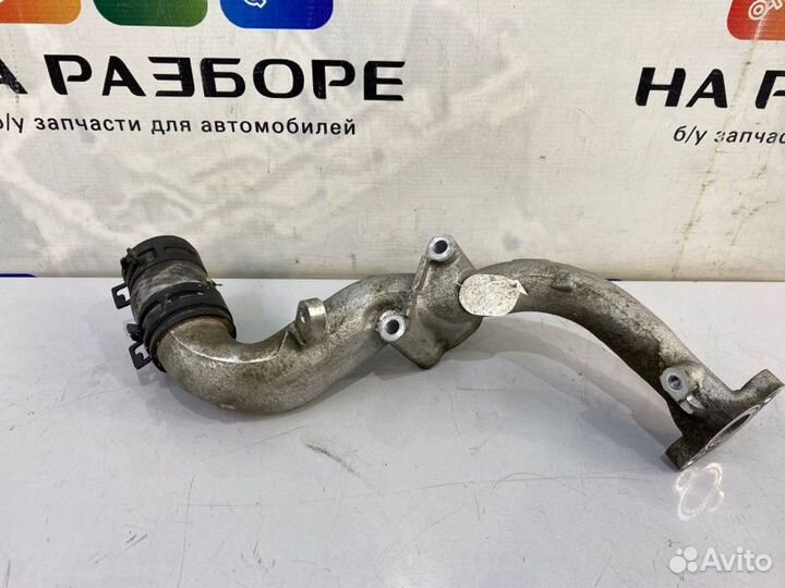 Фланец системы охлаждения Toyota Land Cruiser 200