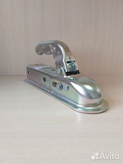 Замковое устройство прицепа # 50 1400/100 кг KQ 1