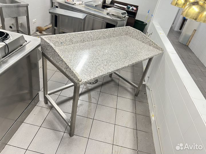 Стол кондитерский гранит