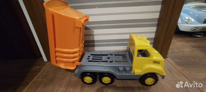 Большой грузовик игрушка