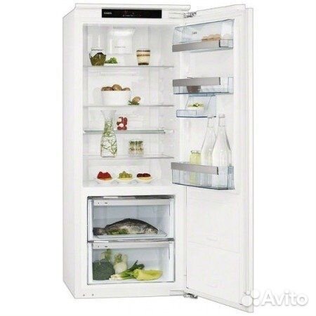 Холодильник AEG skz81400c0