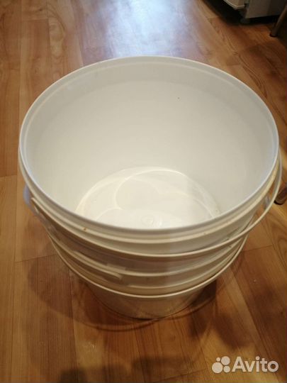 Пластиковые ведра