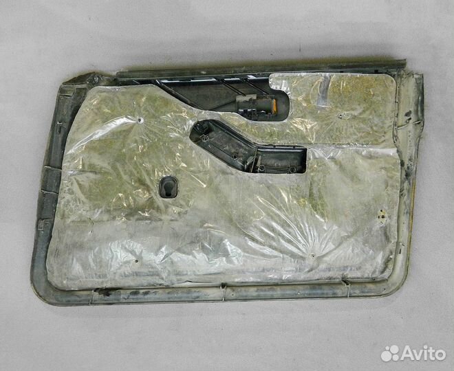 Обшивки дверей Audi 80 B3 комплект Б/У