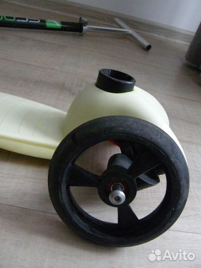 Запчасти на самокат