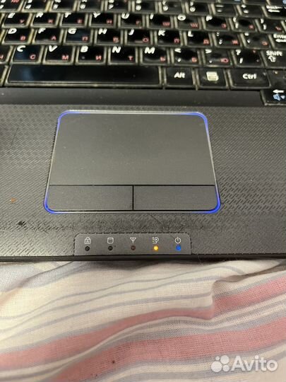 Ноутбук samsung r525