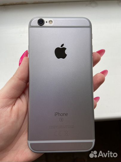 Телефон iPhone 6s