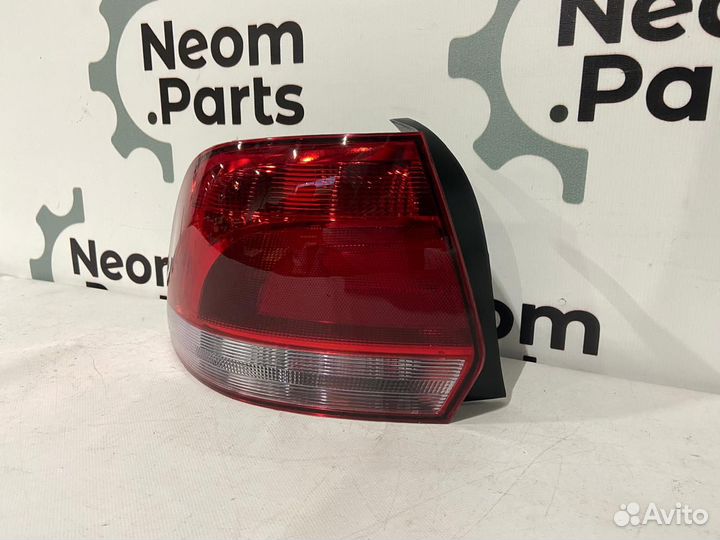 Фонарь задний левый VW Polo 5 2010-2015