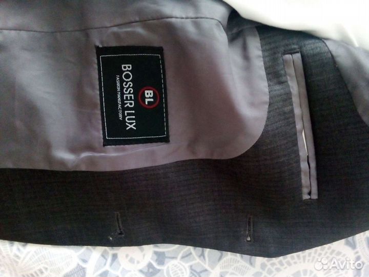 Школьный костюм