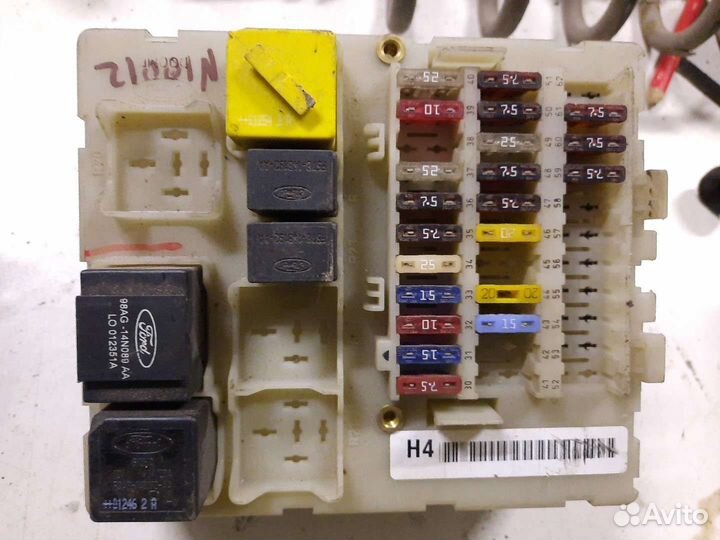 Блок предохранителей Ford Focus 1 1998-2005