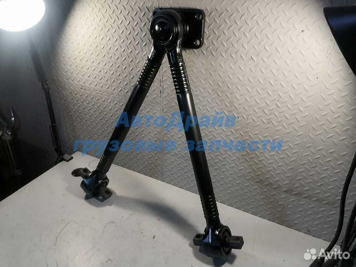 Тяга реактивная Ивеко Стралис V-образная